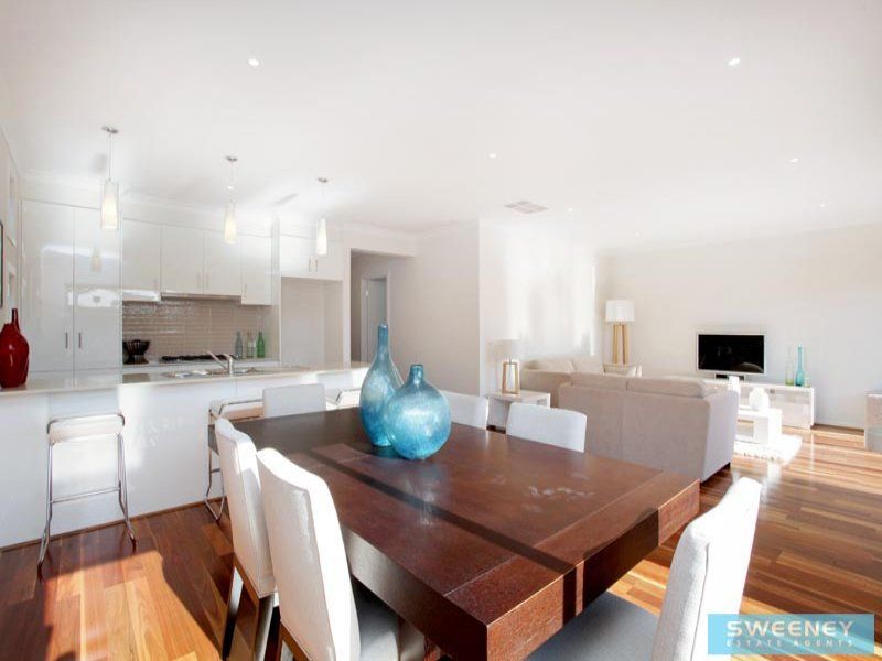 12 Peppermint Grove, Taylors Hill - Thumbnail 6