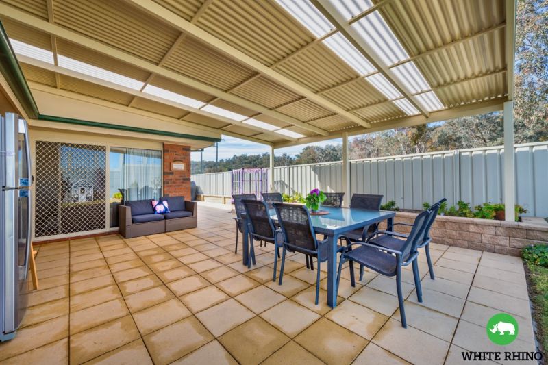 61 Thomas Royal Gardens, Queanbeyan White Rhino Property