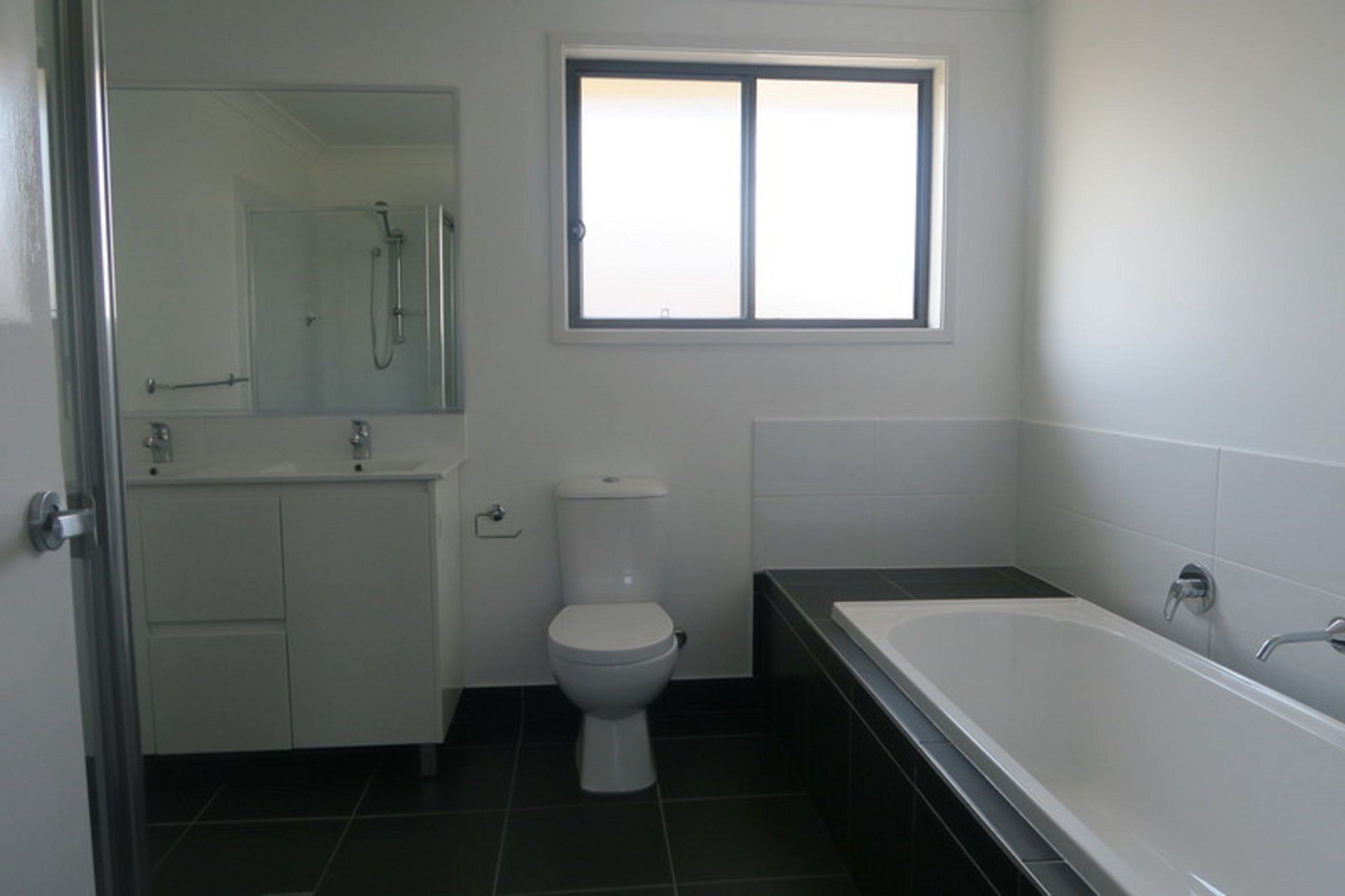 Colebee 6 Burringoa Crescent