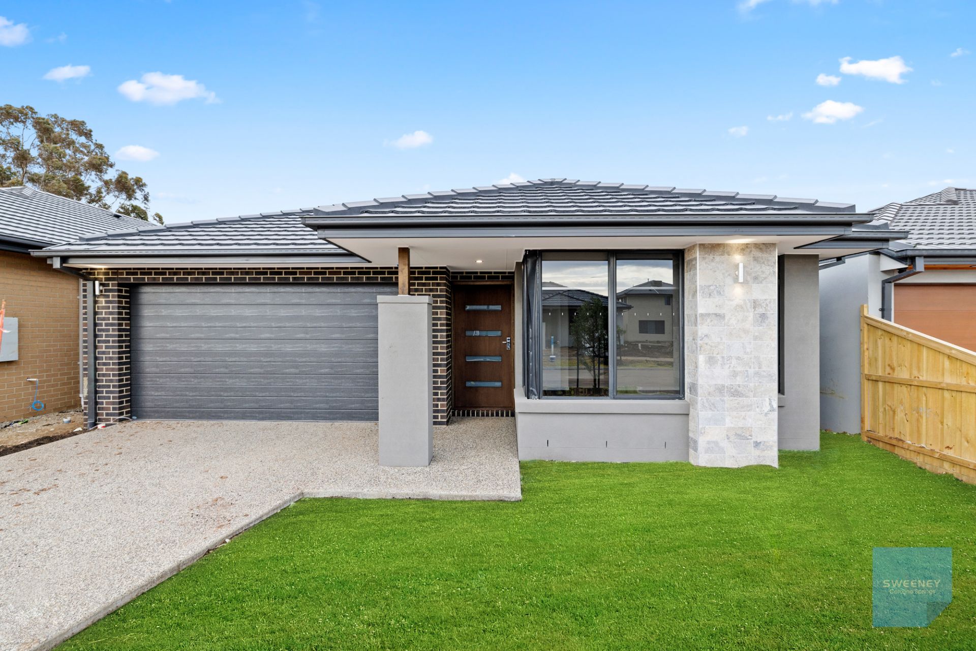 18 Petunia Way, Fraser Rise - Thumbnail 2