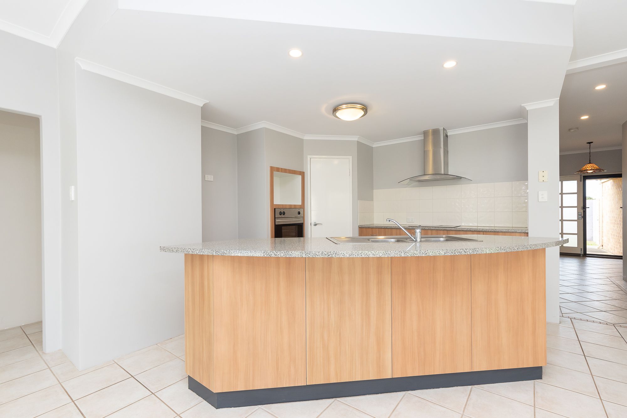 Real Estate For Lease 16 Bayeux Avenue Port Kennedy , WA