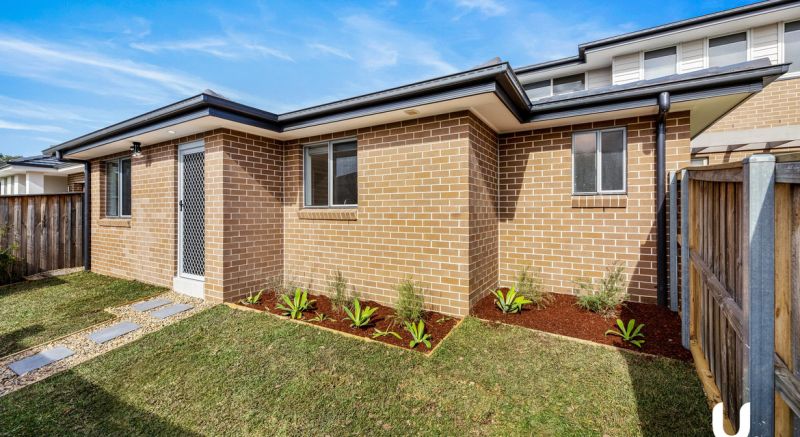 21A Pimlico Crescent