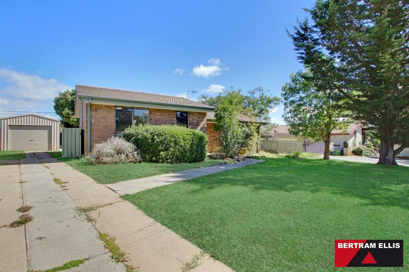 Real Estate For Sale 9 Crews Place Wanniassa , ACT