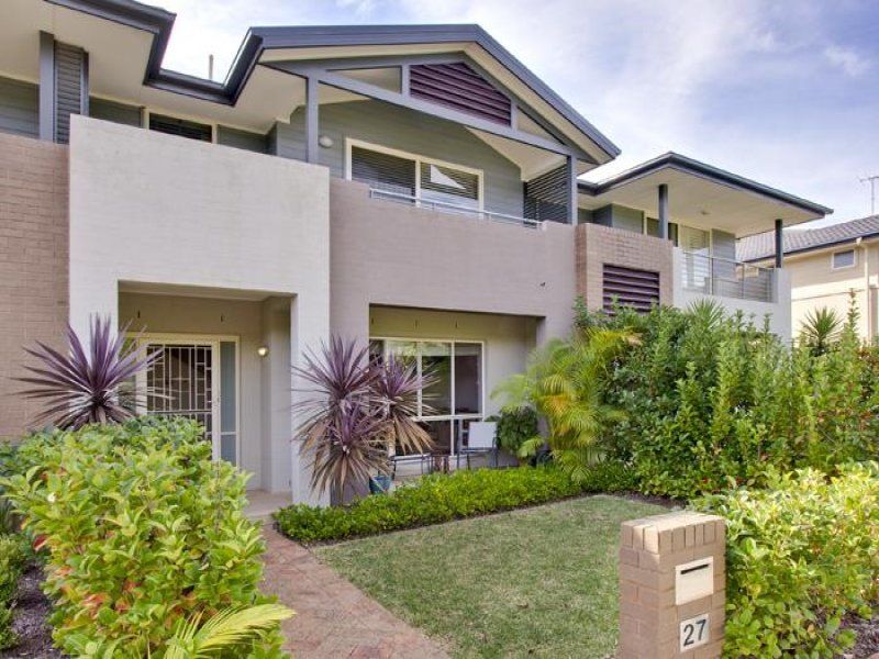 Real Estate For Sale 27 Callistemon Way Warriewood , NSW