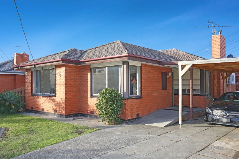 62 Banbury Road, Reservoir