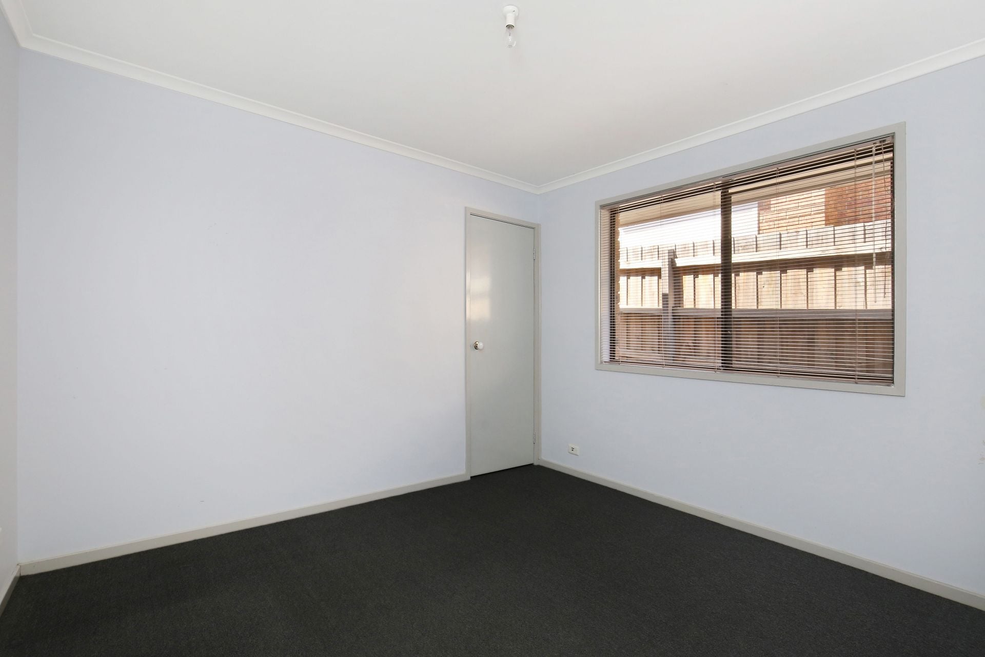 PRIME LOCATION   *Insp Sat 16th Mar @ 11:20am*