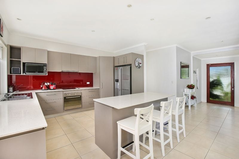 6 Julie Court Mooloolaba QLD, Mooloolaba - Thumbnail 5
