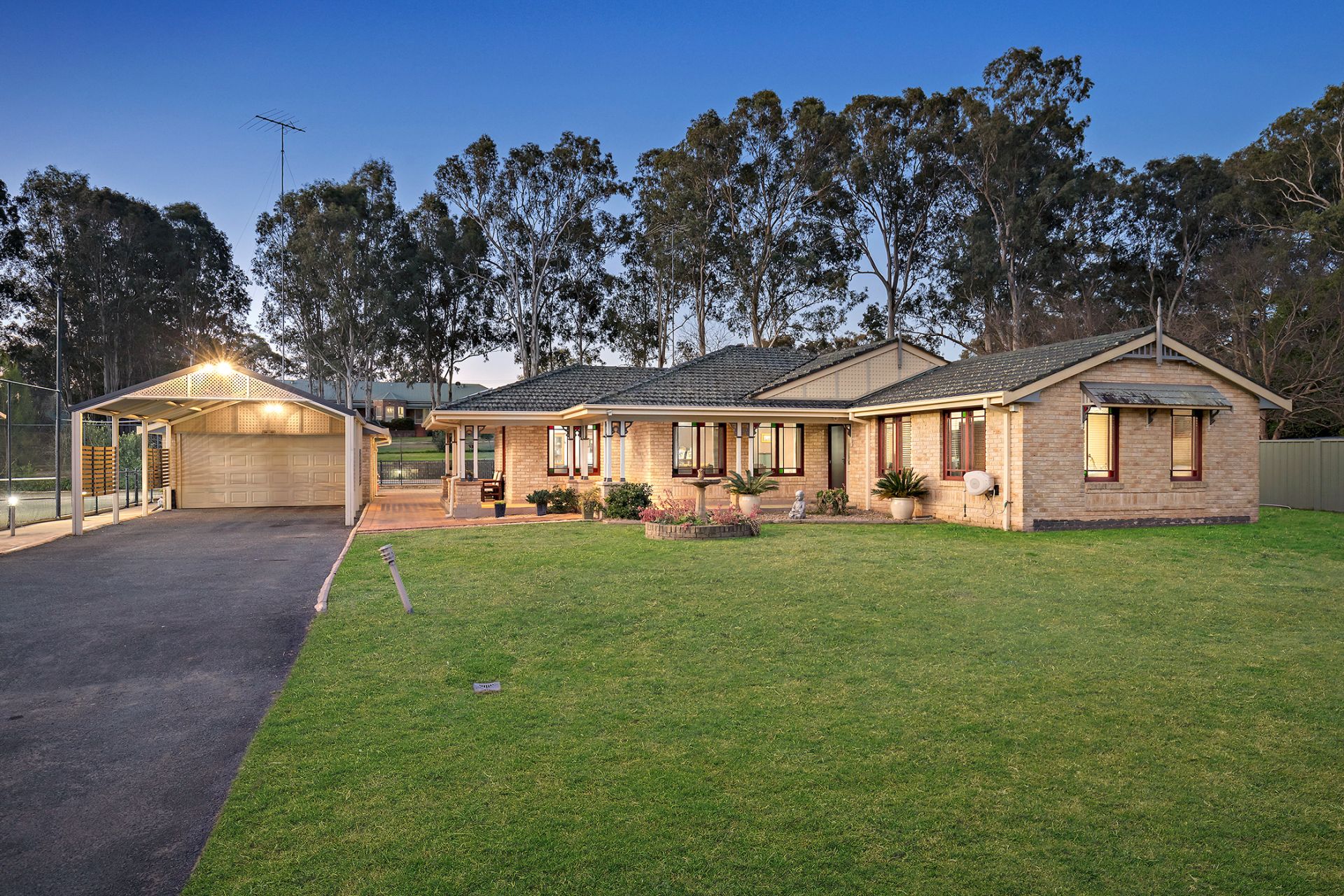 Real Estate For Sale 10 Cawdor Farms Road Grasmere , NSW