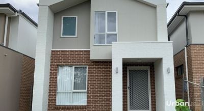 121 Andalusian Street