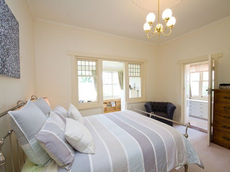 24 Dunbar Terrace Glenelg East 5045