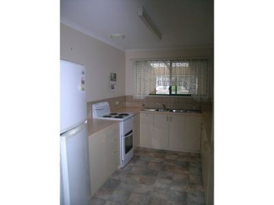 35/2 Caroline Street, EAST DEVONPORT, East Devonport - Thumbnail 4