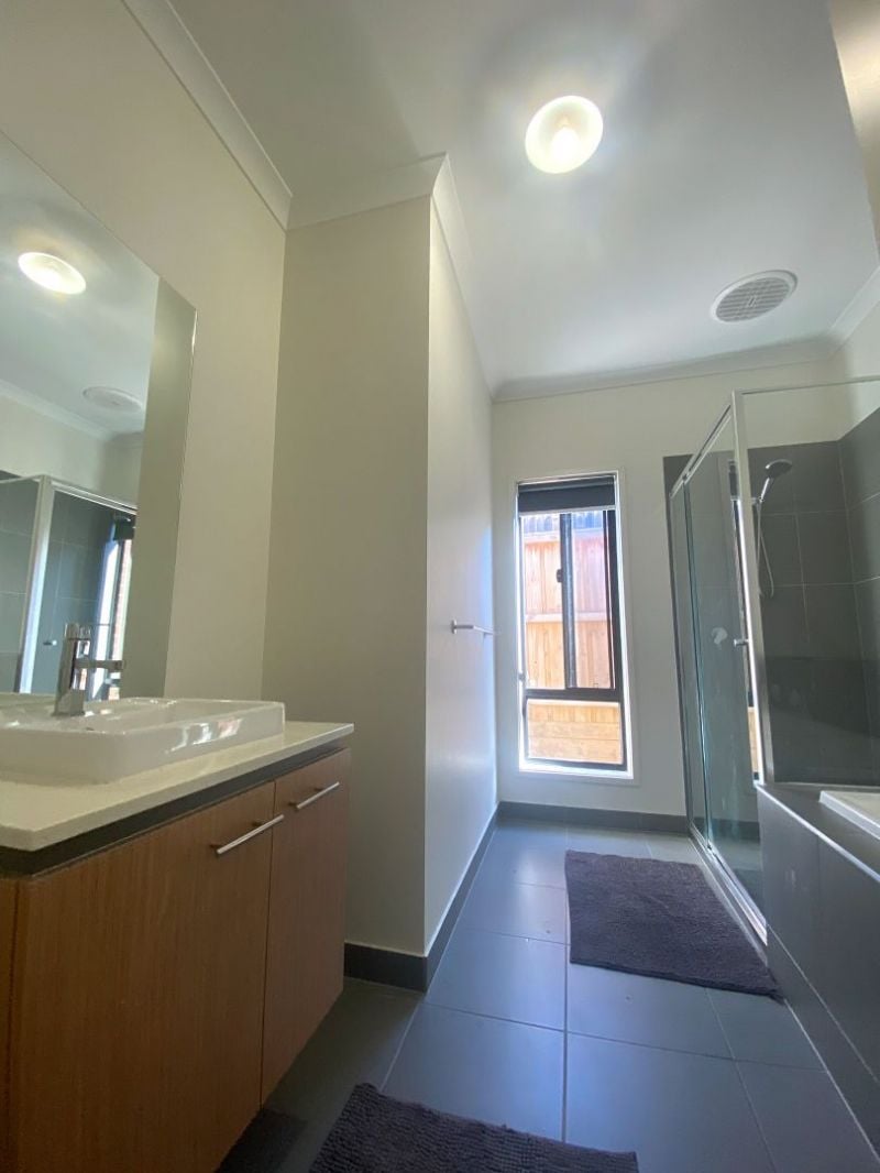 14 Spectacular Avenue, Doreen
