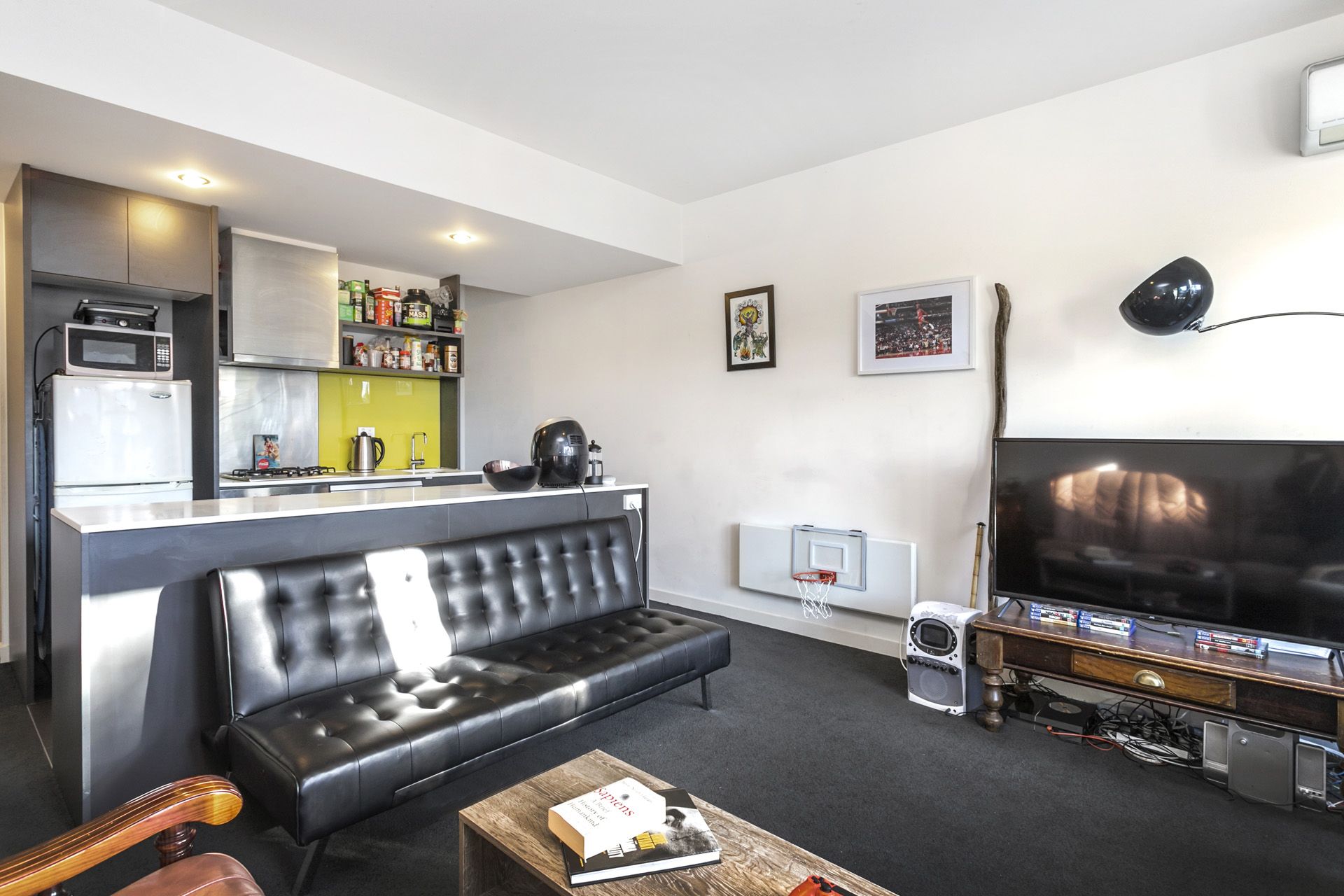 13 Crown Street, Footscray - Thumbnail 4