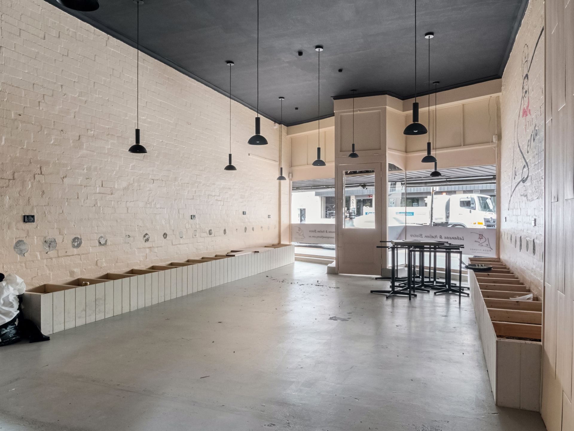 PROMINENT CORNER LOCATION of 448 sqm commercial space with 10 + car spaces.
