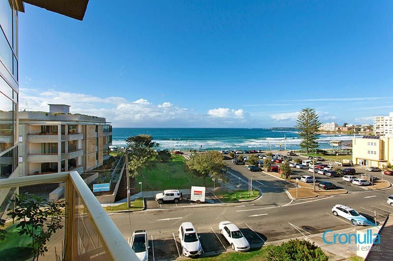 402/79 Mitchell Road