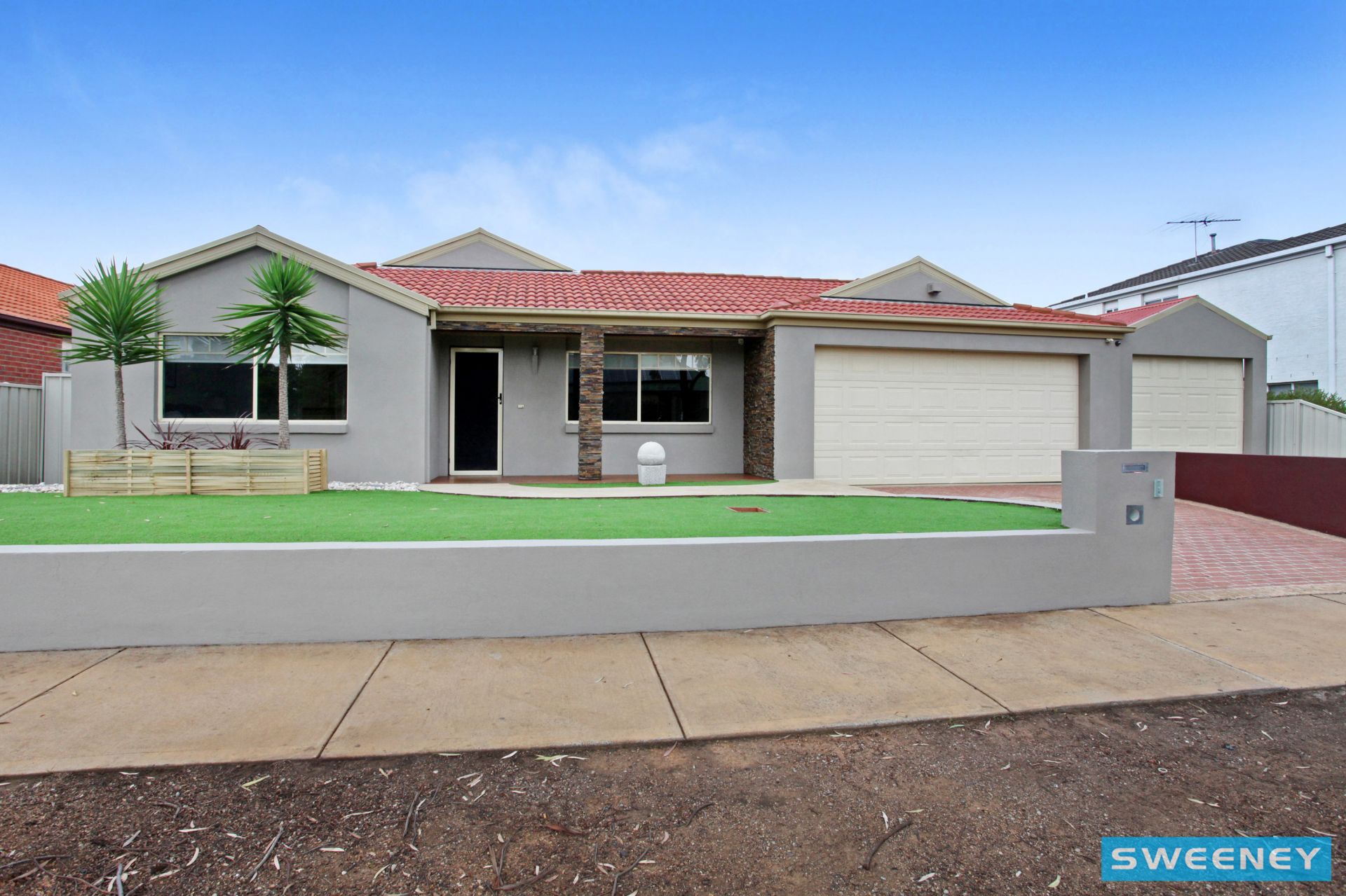 1 Archeron Court, Caroline Springs - Thumbnail 2