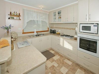 3
 
 
 
  
 
 
 2
 
 
 
  
 
 
 3
 
 
 
 
 
 
 
 3 College Court, DEVONPORT TAS 7310, Devonport - Thumbnail 5