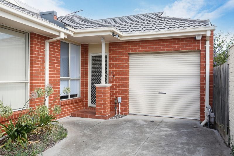 4/19 Devon Road, Pascoe Vale