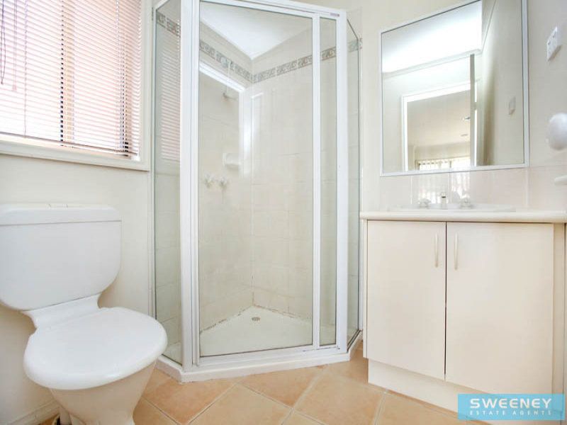 77 Grampians Way, Caroline Springs - Thumbnail 6