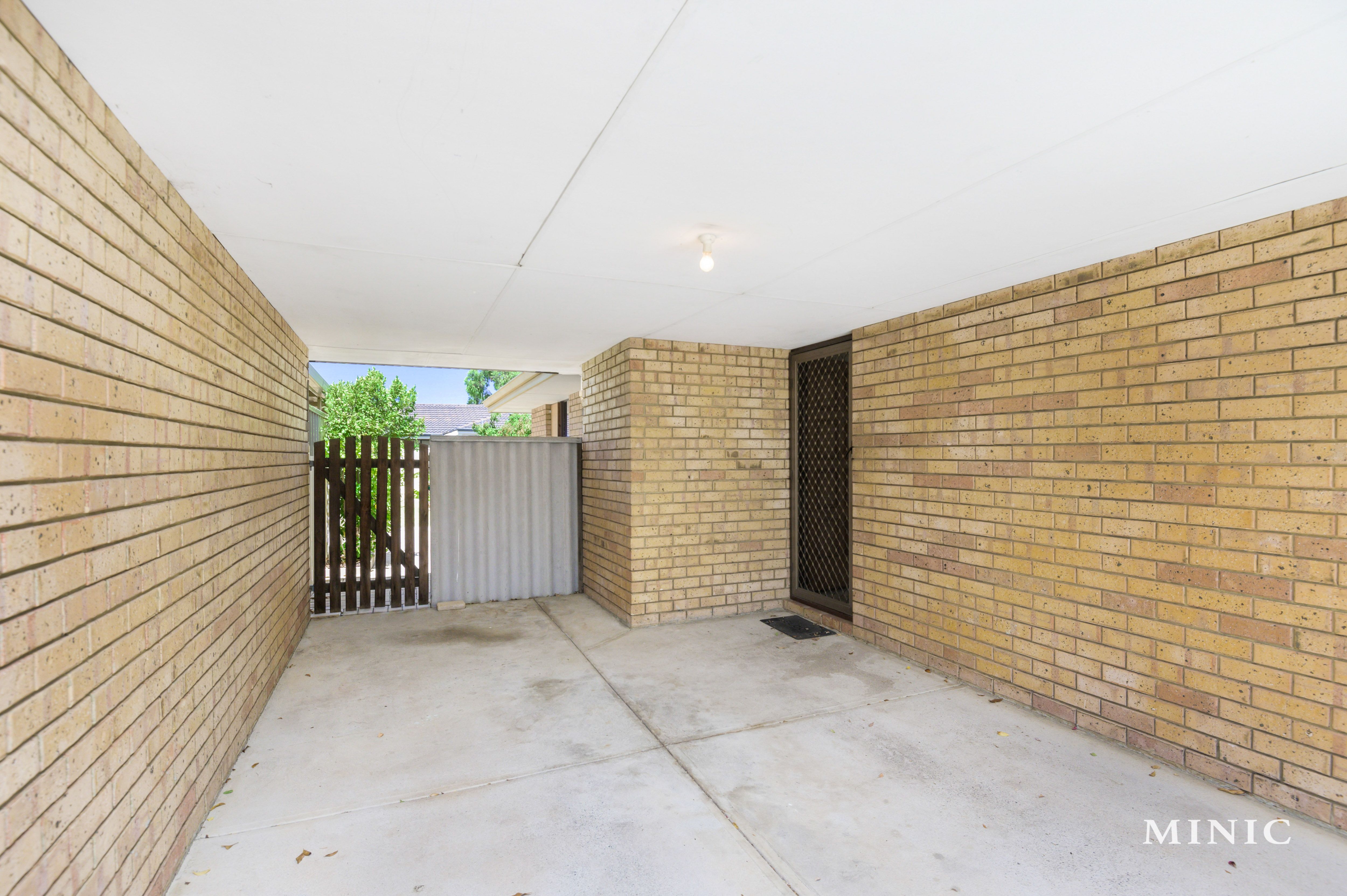 Real Estate For Sale 61A Mallard Way Cannington , WA