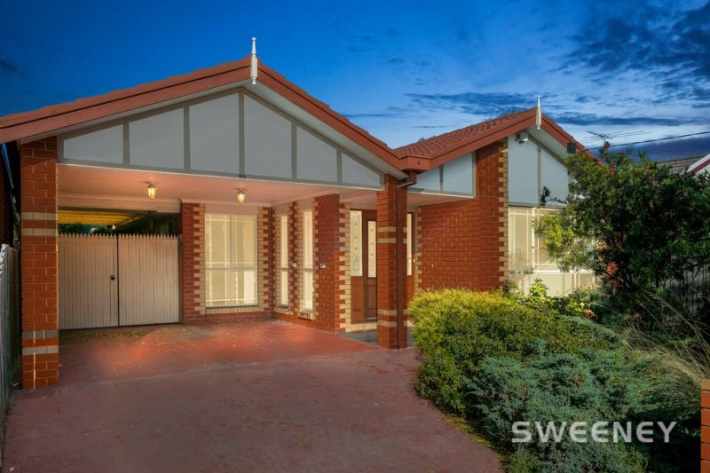 82 Nelson Avenue, Altona Meadows - Thumbnail 2