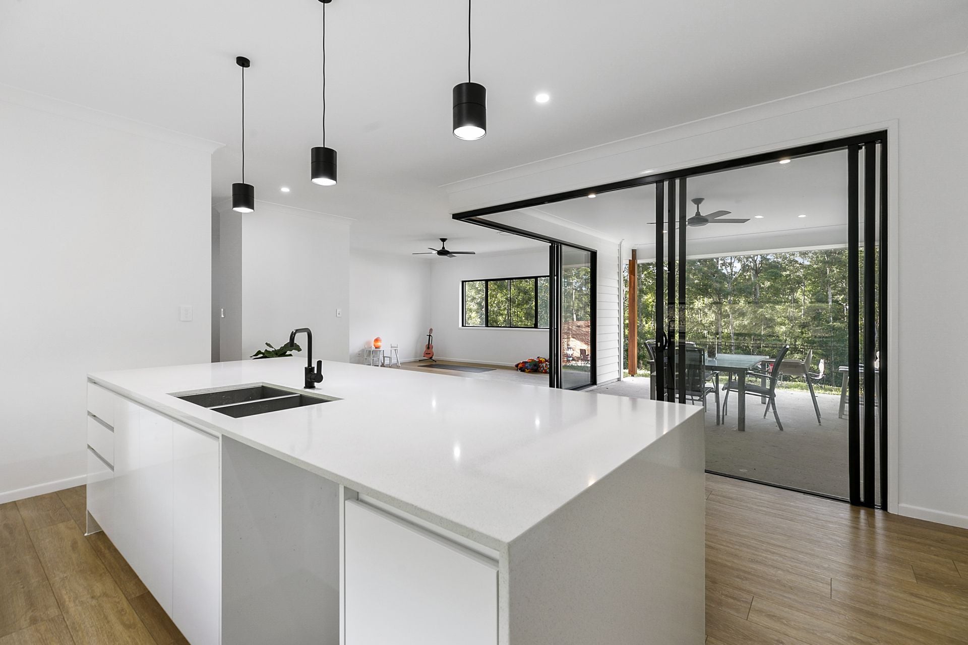 12 Rosella Lane Palmview QLD, Palmview - Thumbnail 2