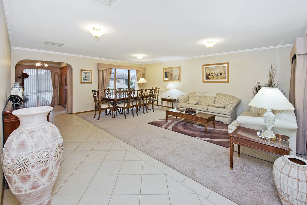SPACIOUS FAMILY HOME IN A TOP LOCATION!