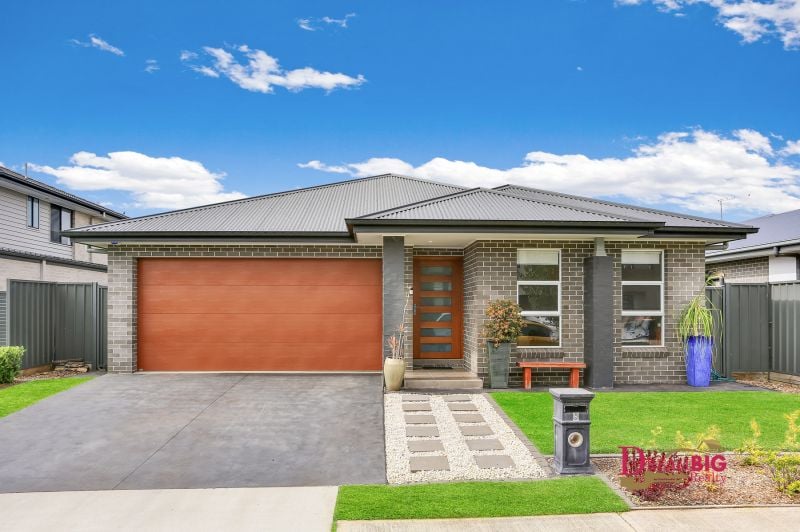 8 Ramage Street, Marsden Park, Marsden Park - Thumbnail 2