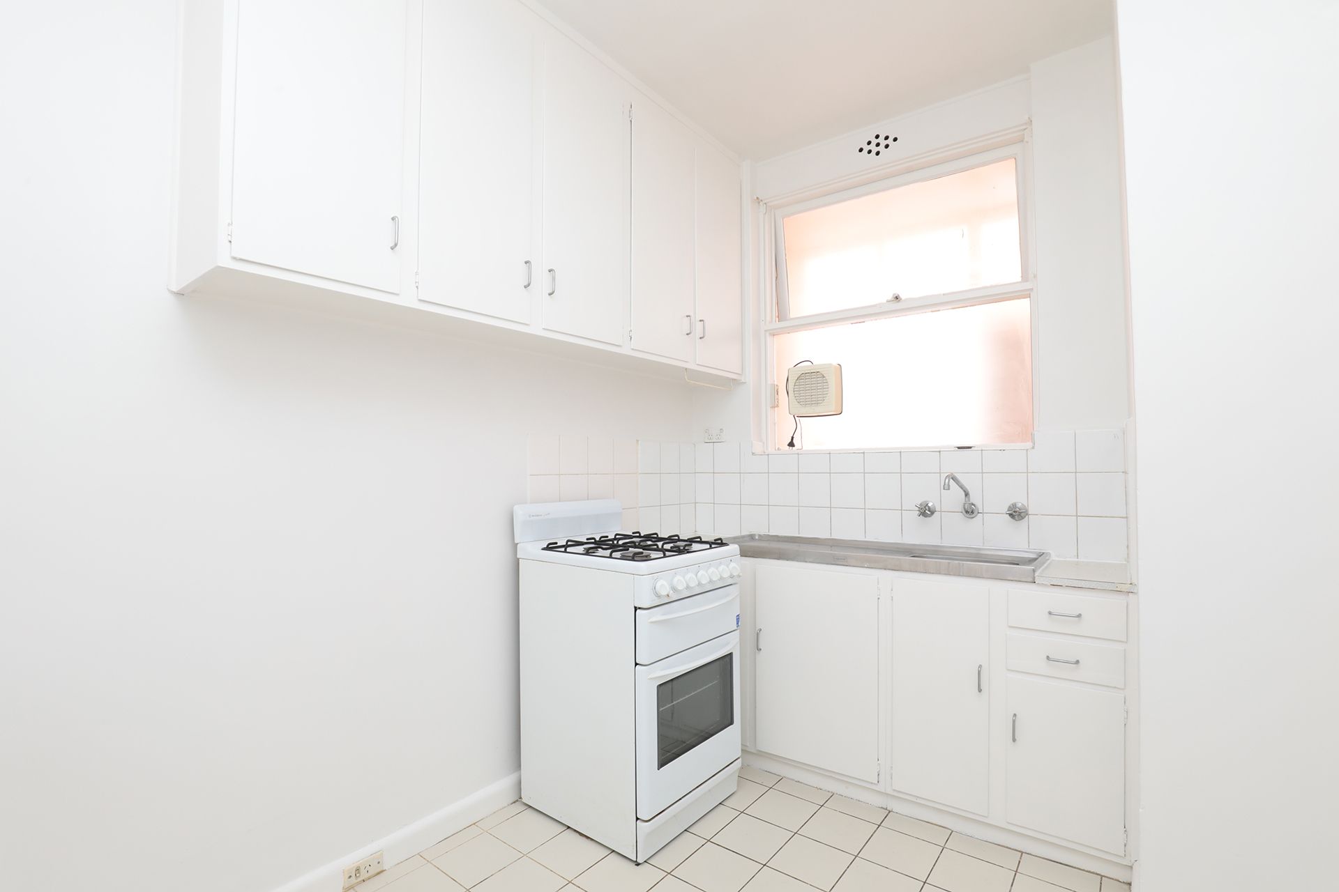 7/393 Toorak Road, South Yarra - Thumbnail 5