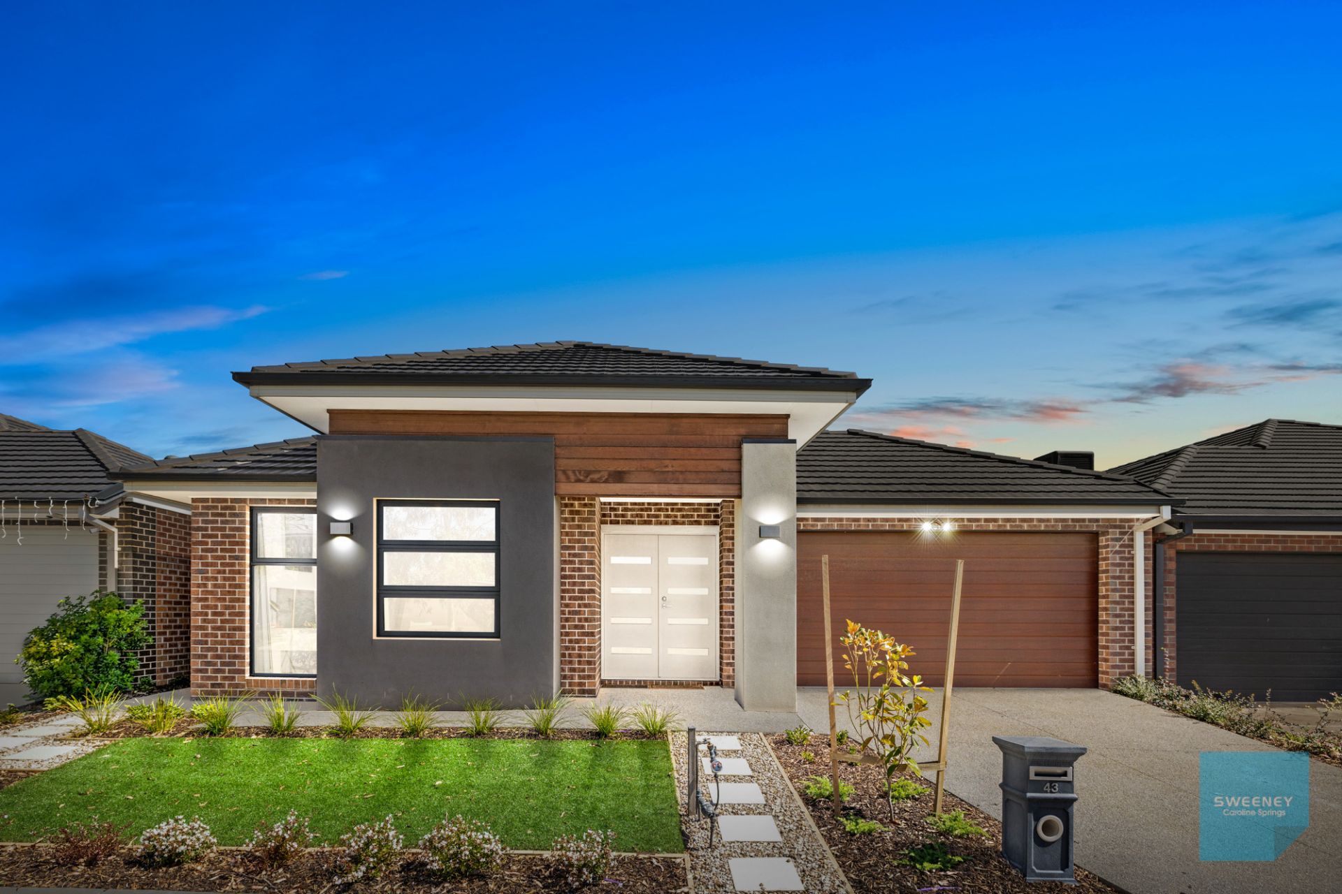 43 Montmarte Boulevard, Burnside - Thumbnail 2