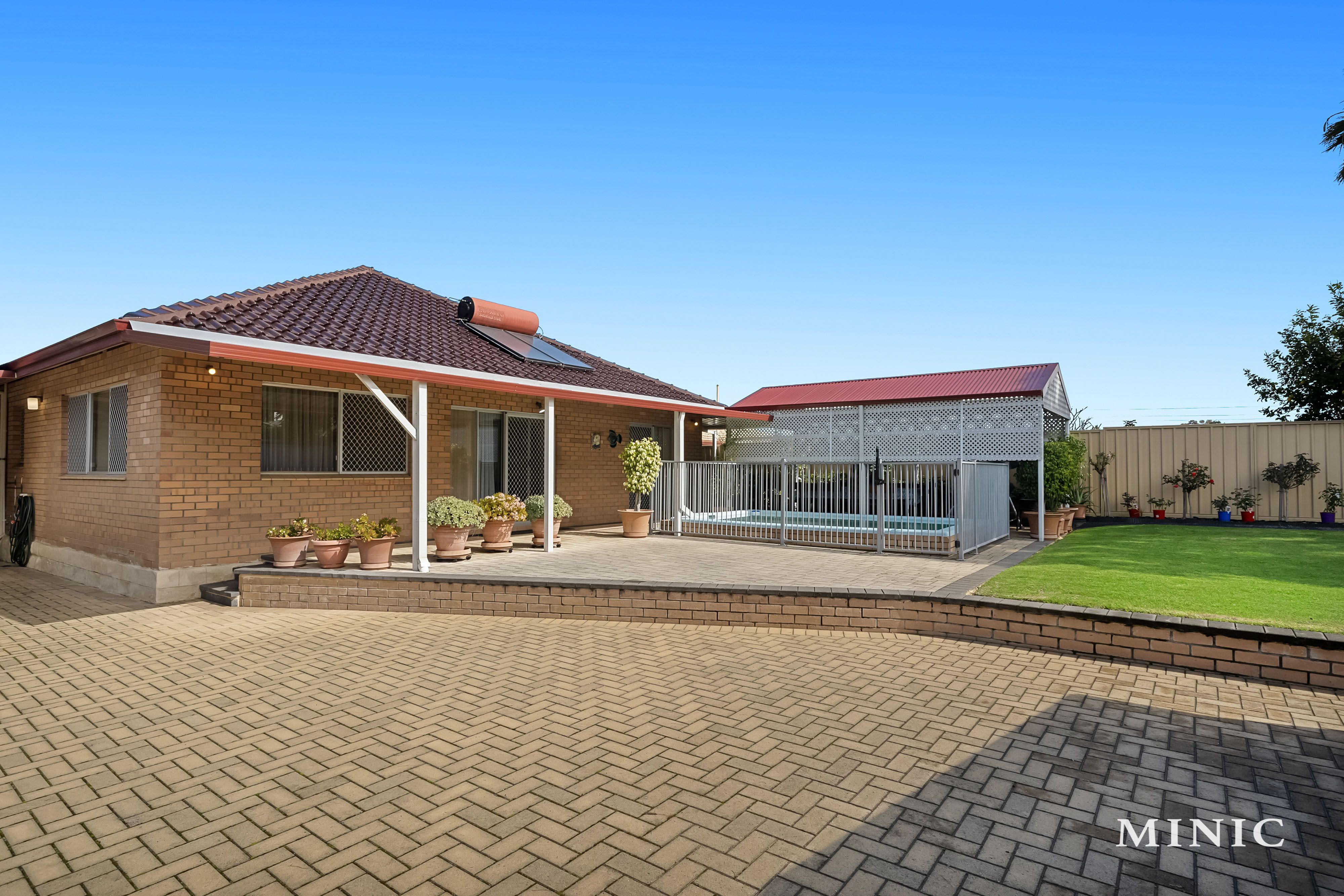 Real Estate For Sale 620 Metcalfe Road Ferndale , WA