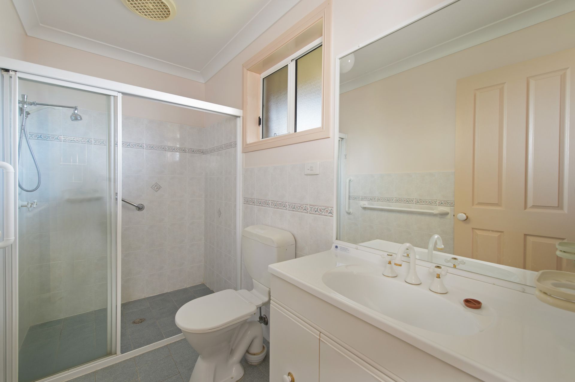 42 Cathie Road Port Macquarie NSW, Port Macquarie - Thumbnail 7