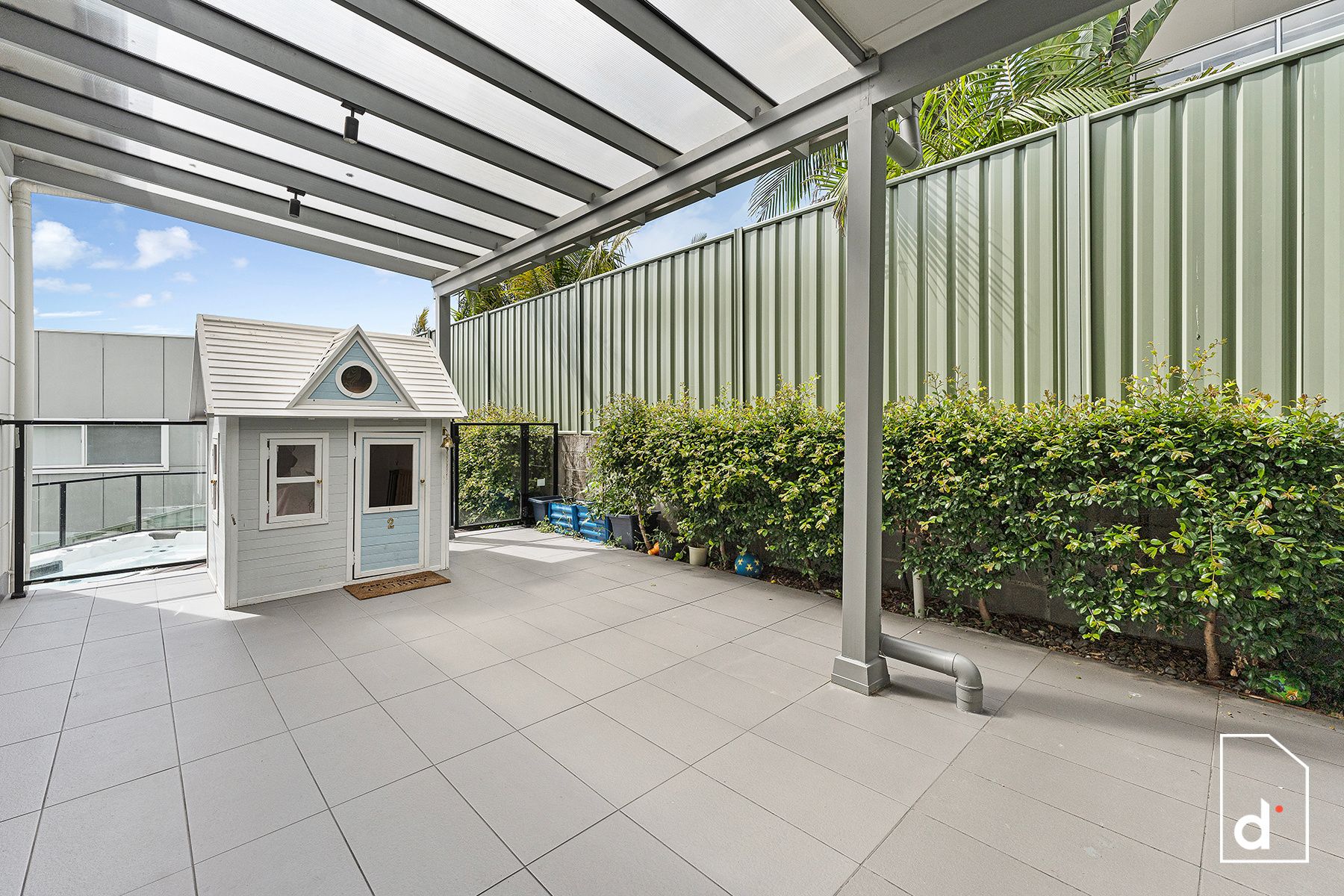 Sold property 1600000 for 45 Redgum Forest Way Figtree , NSW 2525