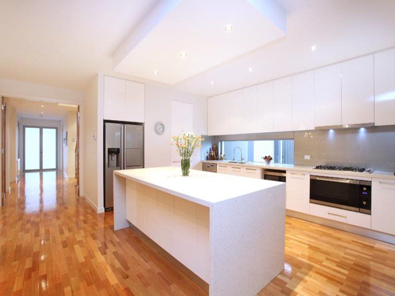 21 Bursaria Drive, Caroline Springs - Thumbnail 3