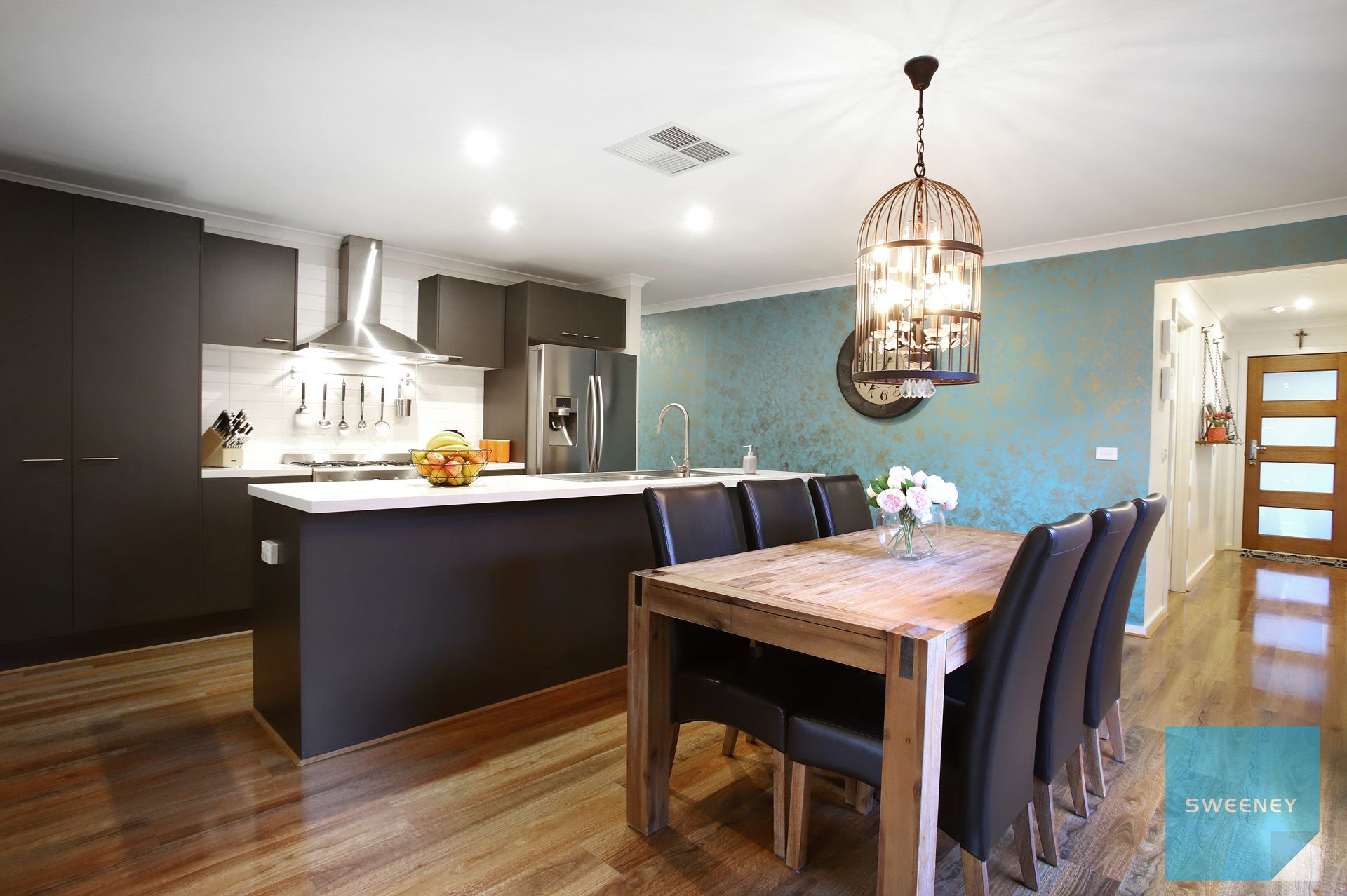 33 Annecy Boulevard, Fraser Rise - Thumbnail 5