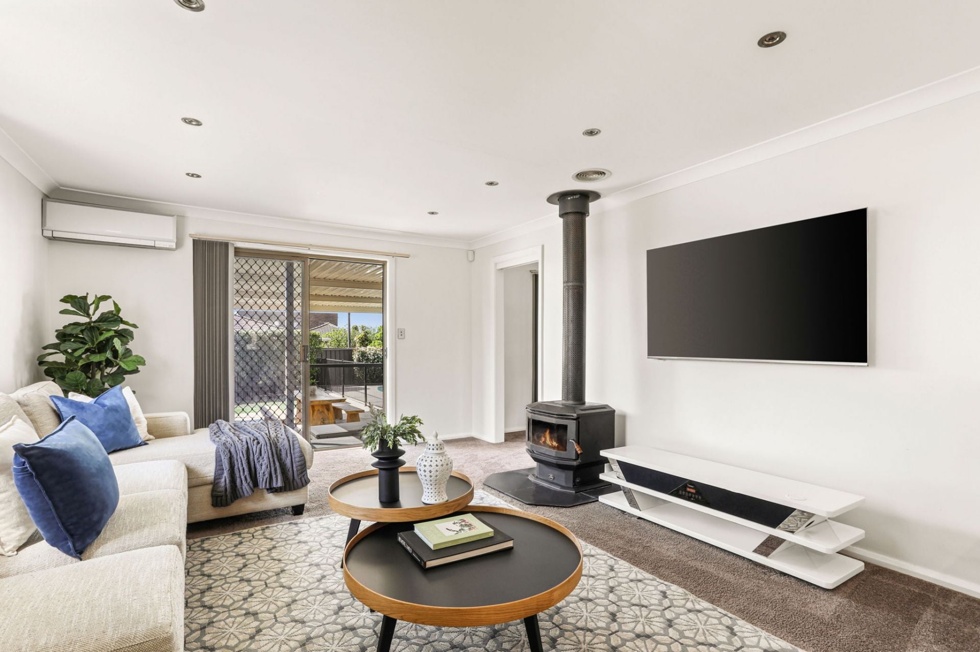 45 Pozieres Avenue Milperra NSW, Milperra - Thumbnail 2