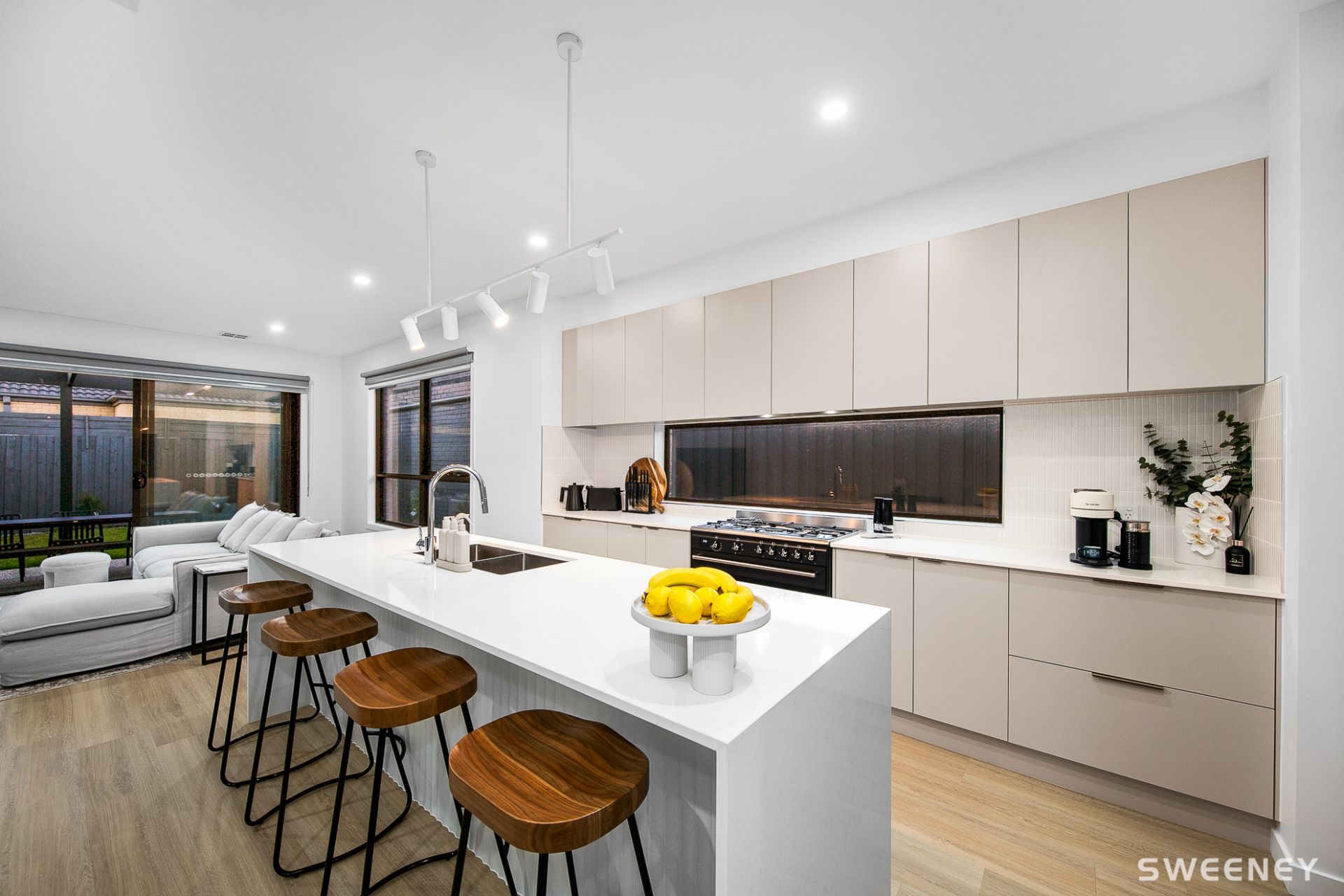 31a Corrigan Avenue, Brooklyn - Thumbnail 7