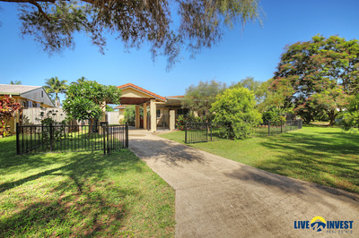 “BLUE CHIP” LOCATION -EVERYTHING IS LIKE NEW! NEW! NEW! NOTHING TO DO JUST MOVE STRAIGHT IN!