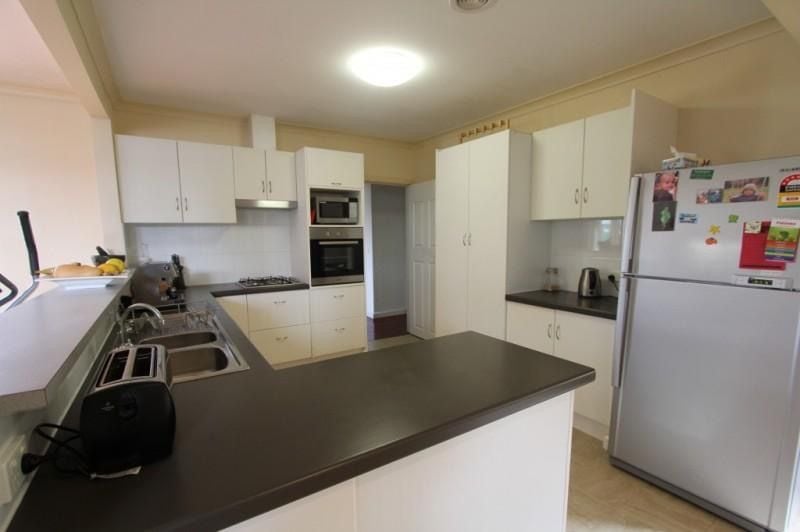 3 Walker Place, Braybrook - Thumbnail 4