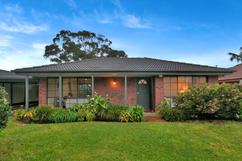 3 Monterey Court, Mill Park