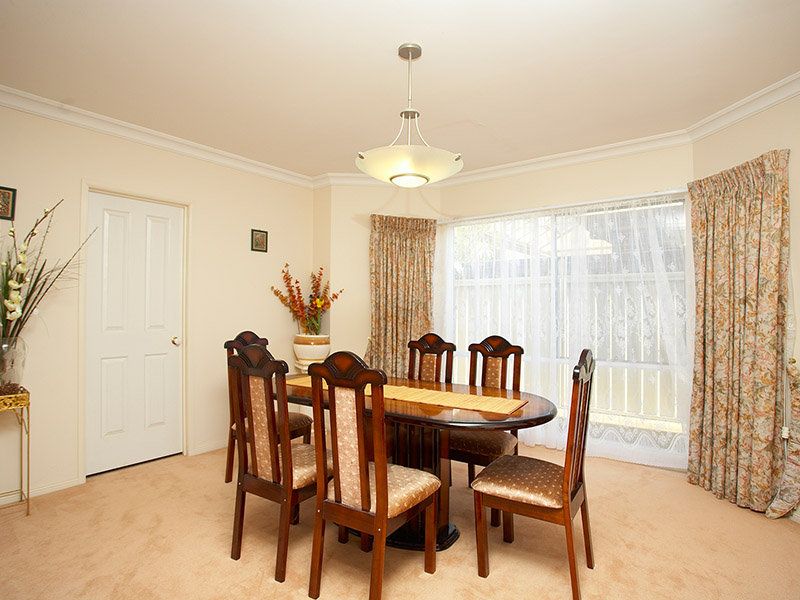 59 Springlake Avenue, Caroline Springs - Thumbnail 5