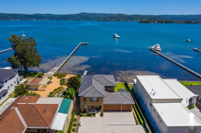 Real Estate For Sale 259a Avoca Drive Green Point , NSW