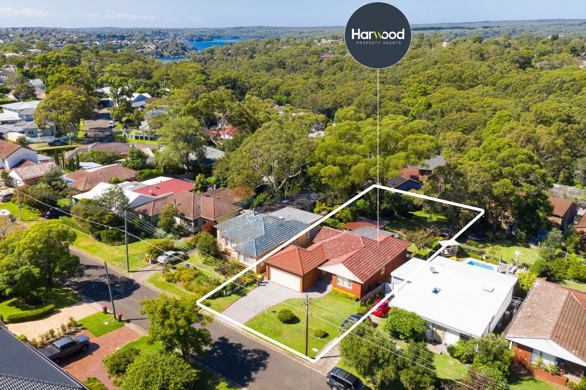 10 Kanning Avenue, Gymea Bay, Gymea Bay - Thumbnail 2