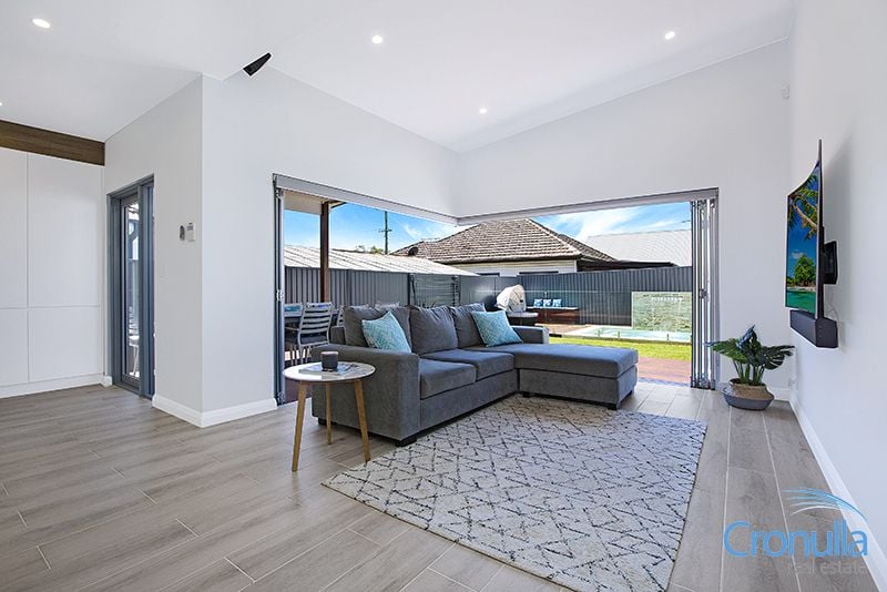 68A Cawarra Road, Caringbah - Thumbnail 2