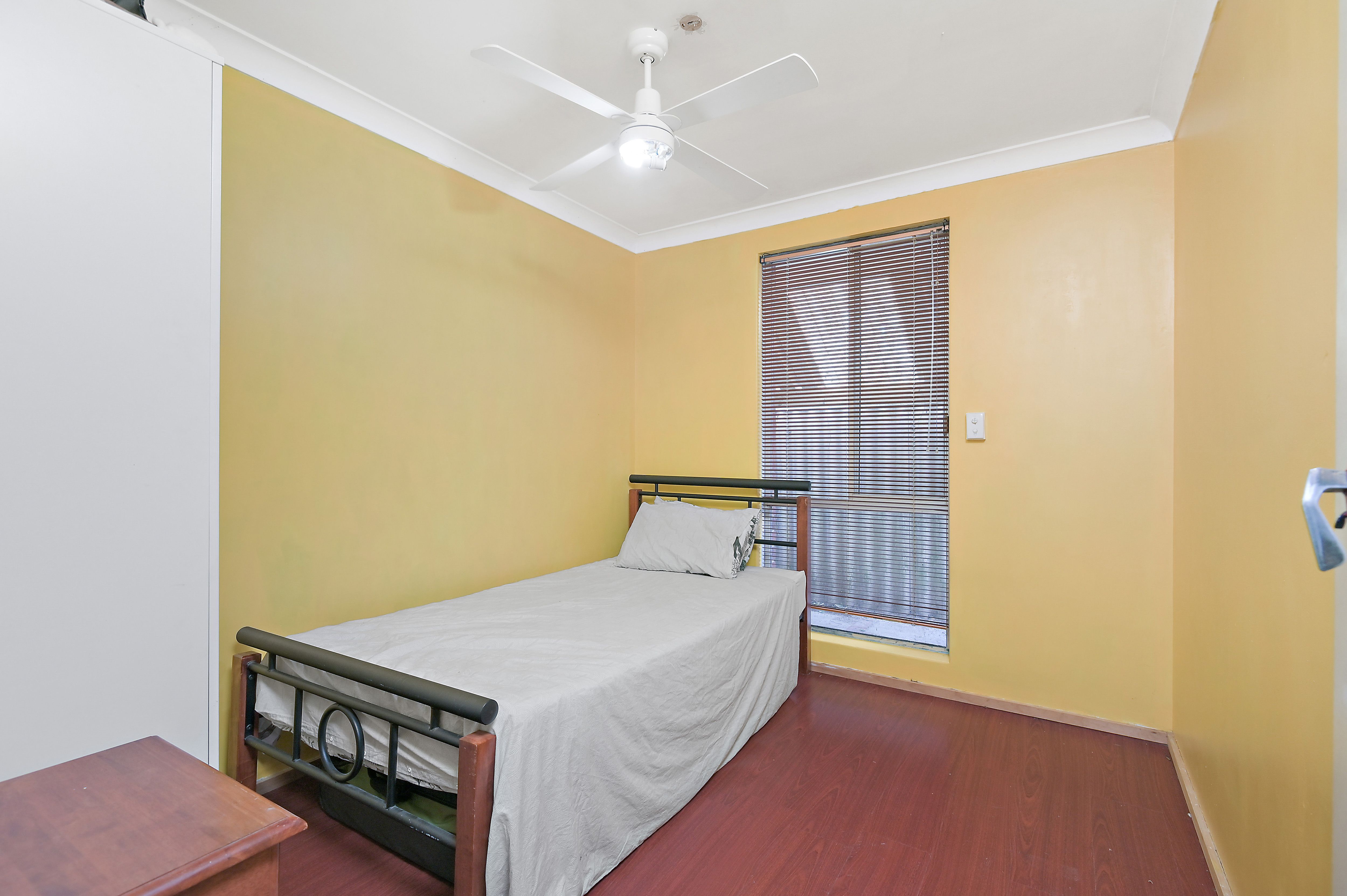 Real Estate For Sale 19 Hibiscus Road Maddington , WA