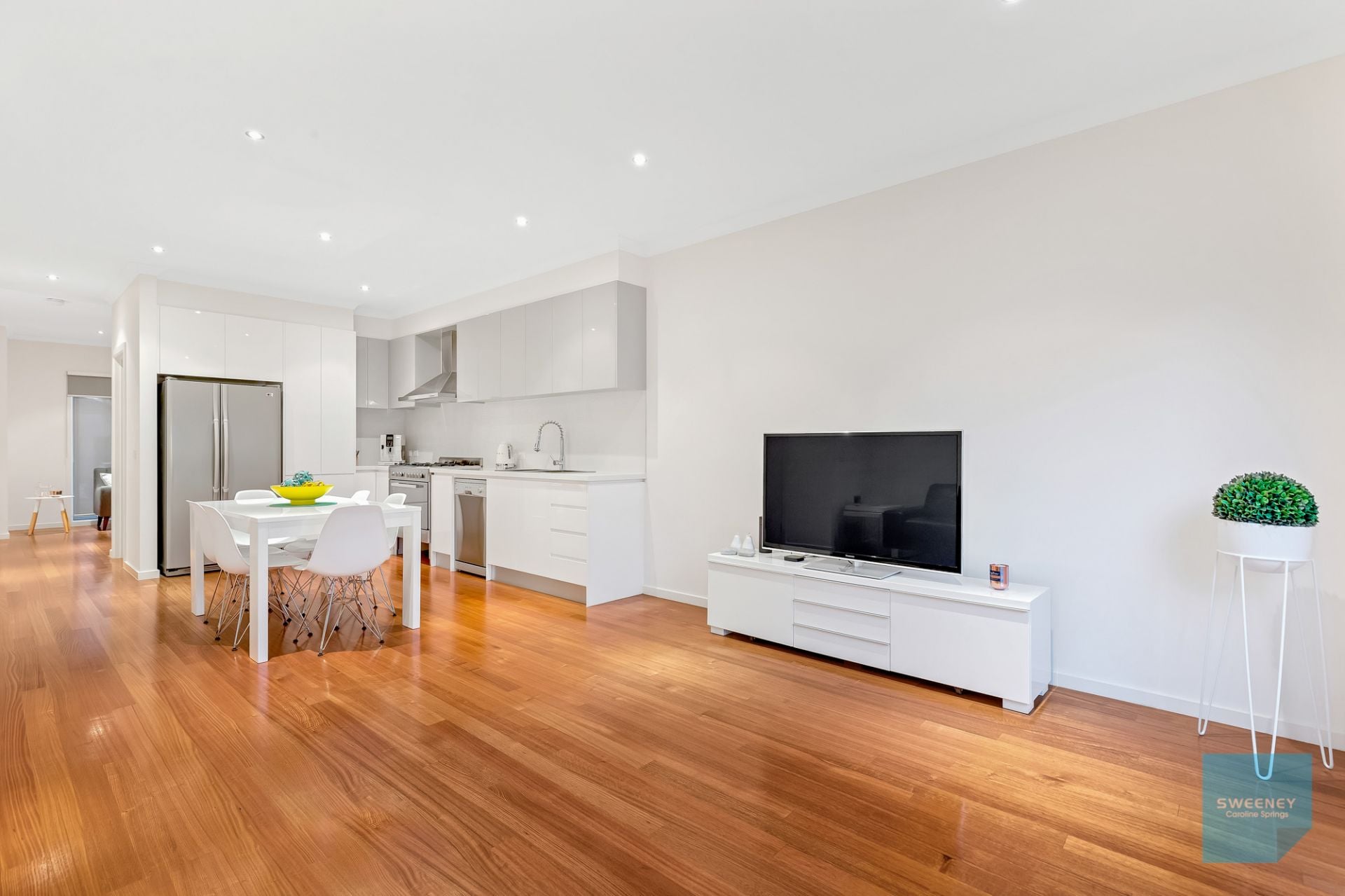 42 Bursaria Drive, Caroline Springs - Thumbnail 8