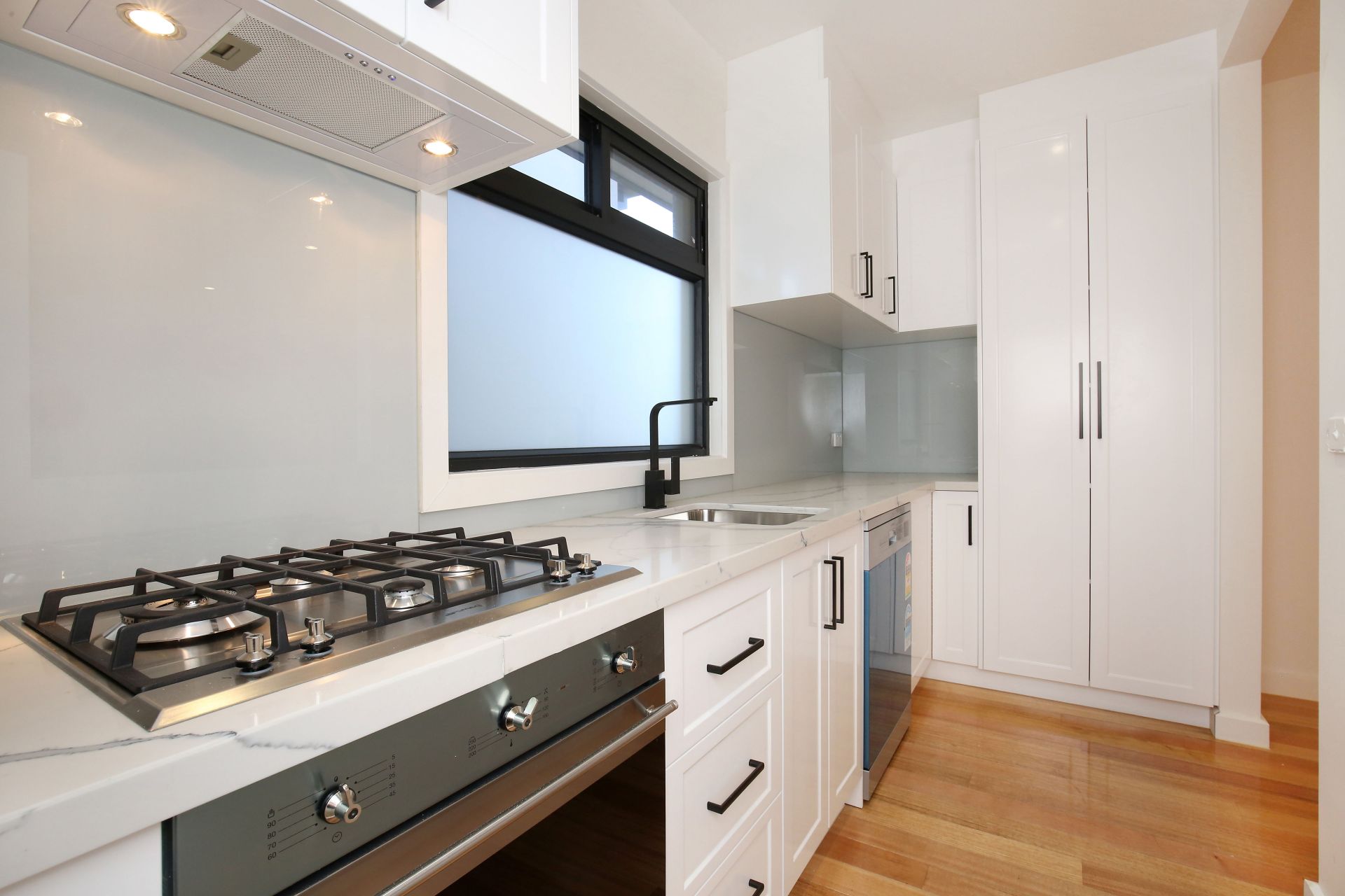 AS NEW, QUALITY BUILT AND AN UNBEATABLE LOCATION