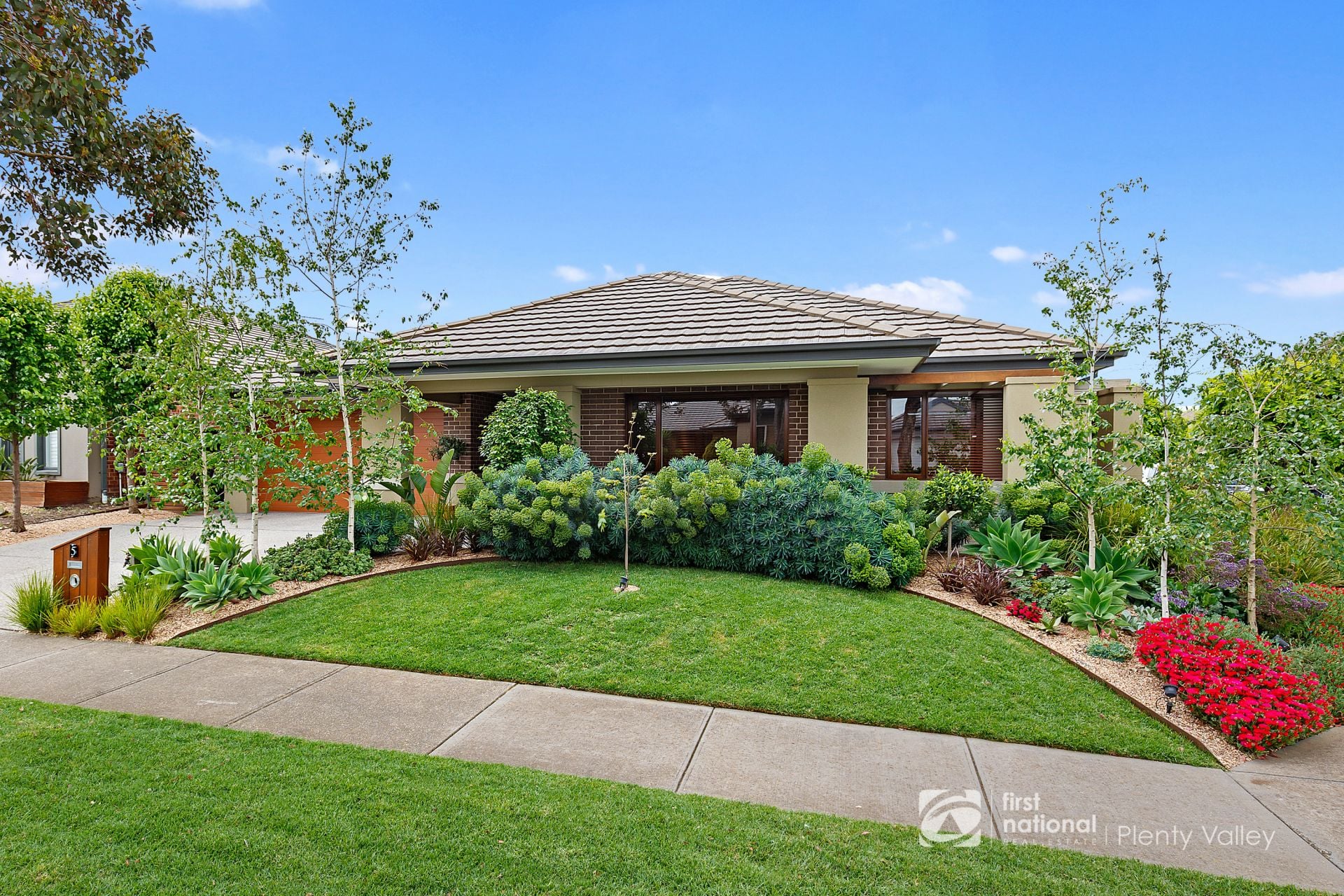 5 Callaway Crescent Mernda, Mernda - Thumbnail 3
