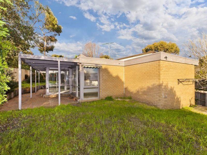 16 Roslyn Court OCEAN GROVE VIC, Ocean Grove - Thumbnail 3