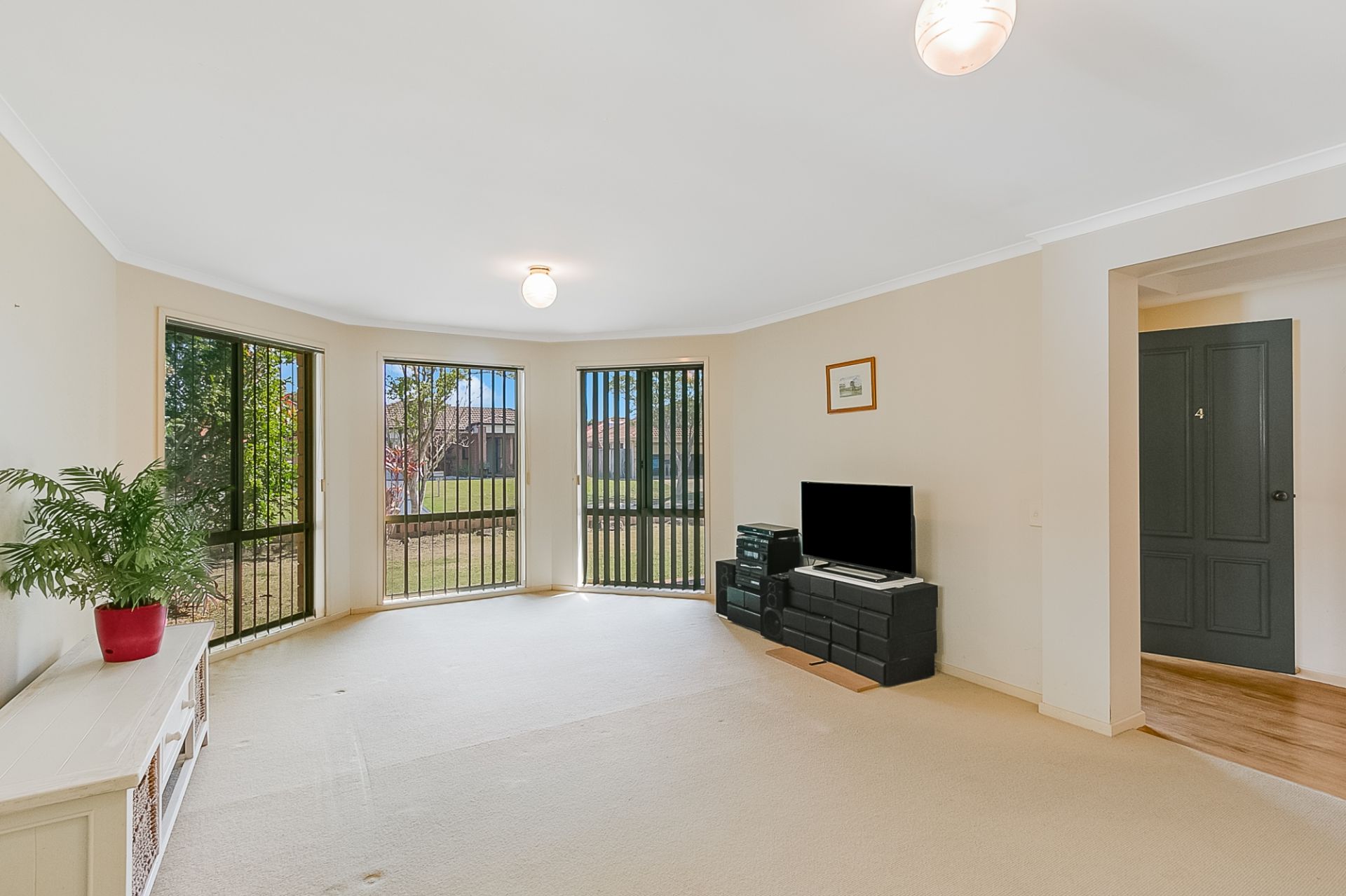 4 Foxhill Place Banora Point NSW, Banora Point - Thumbnail 6